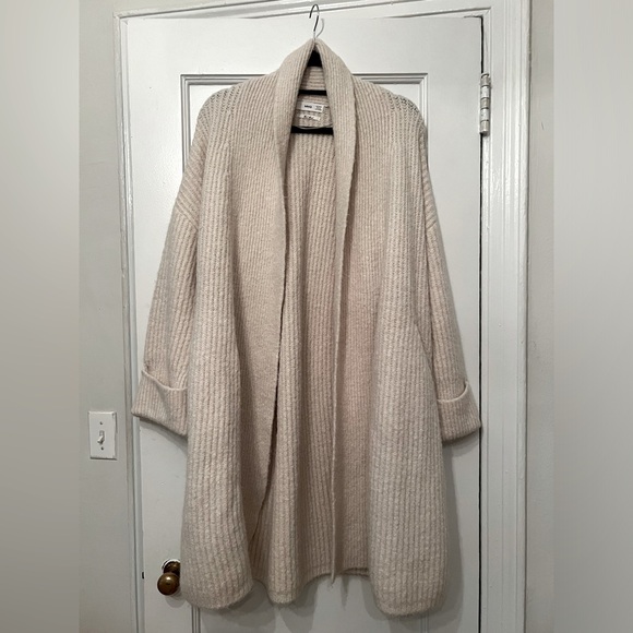 Mango Cream Open-Front Sweater - Picture 2 of 6